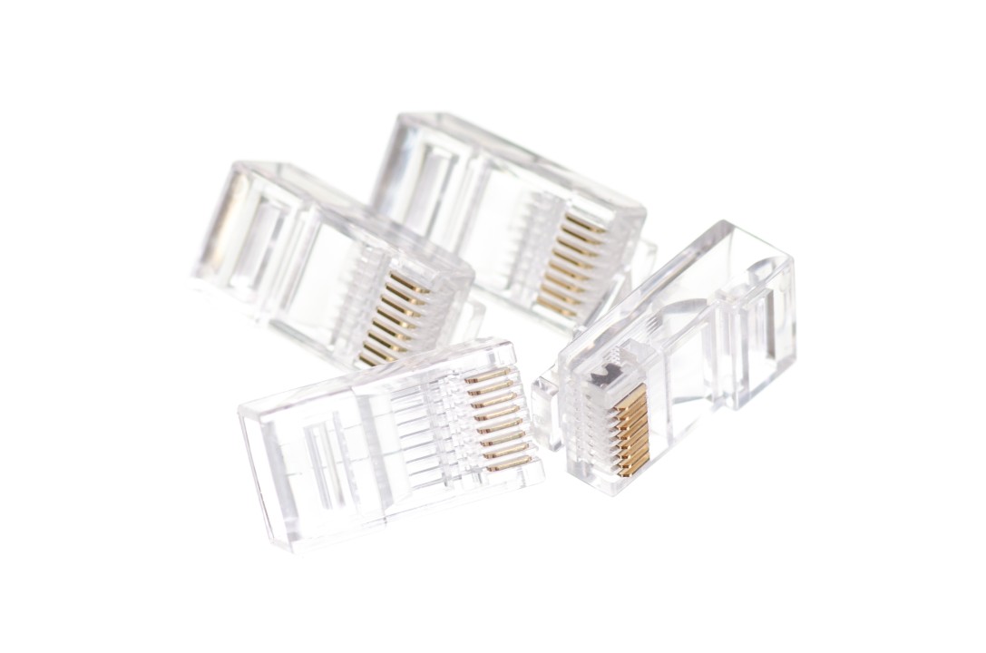 How to Choose Between SFP and RJ45 Connectors for Your Network